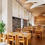 Basic By Axis Hotel 2*