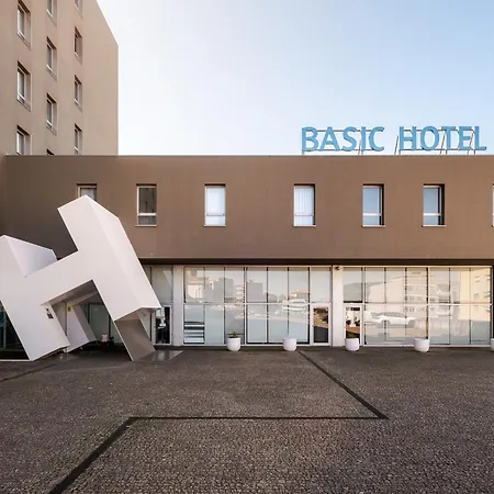 Basic By Axis