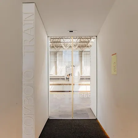 Hotel Basic By Axis