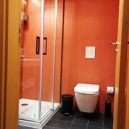 Basic By Axis 2* Braga