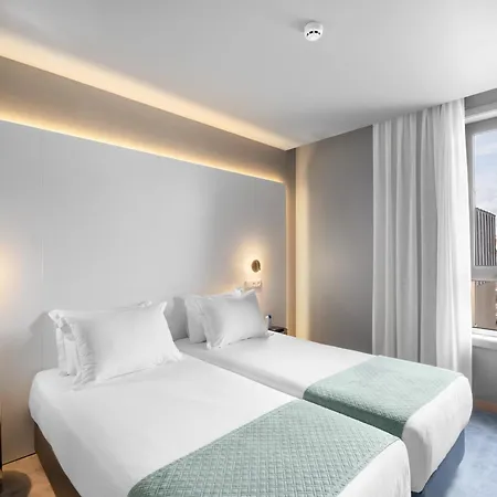 Hotel Basic By Axis 2*
