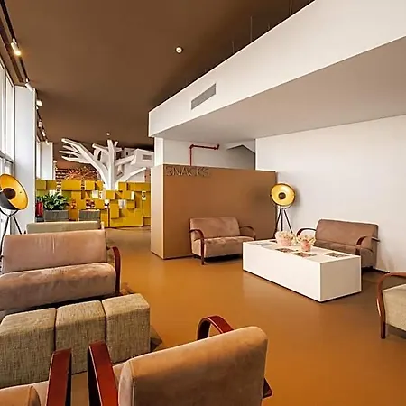 Basic By Axis Hotel 2*