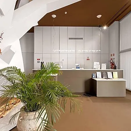 Basic By Axis Hotel 2*